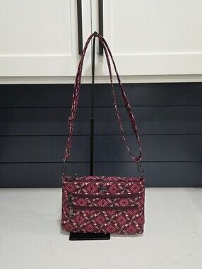 Lug Dazzle Quilted Crossbody Bag in Burgundy Print